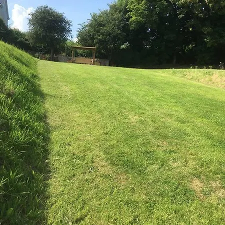 Сasa de vacaciones 2 Quay Road, Killala. Stunning Sea Front