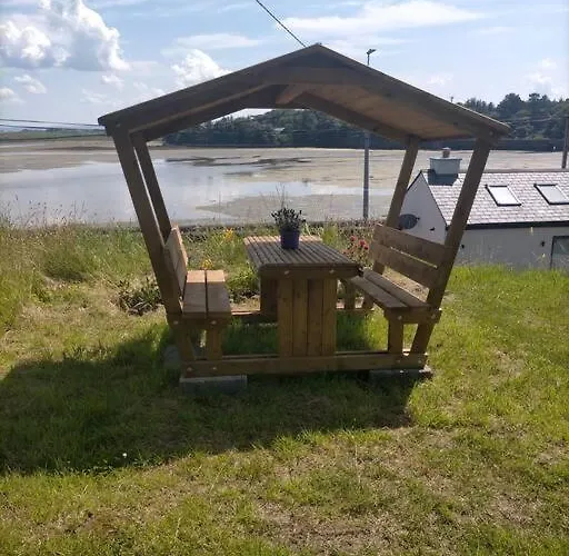 2 Quay Road, Killala. Stunning Sea Front Dom wakacyjny Killala