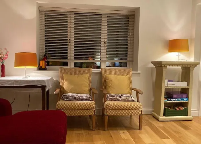 Dom wakacyjny 2 Quay Road, Killala. Stunning Sea Front Killala