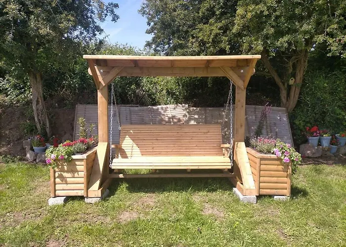 Дом отдыха 2 Quay Road, Killala. Stunning Sea Front