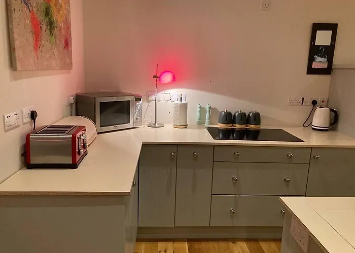 2 Quay Road, Killala. Stunning Sea Front Дом отдыха Killala