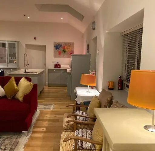 Dom wakacyjny 2 Quay Road, Killala. Stunning Sea Front Killala